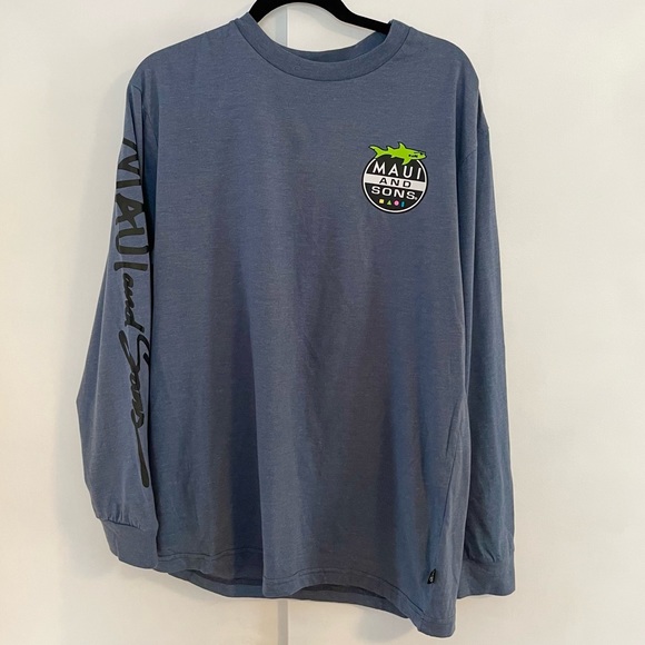 🆕Men’s Maui and Sons Long Sleeve Shark Logo Shirt Size L - Picture 2 of 9